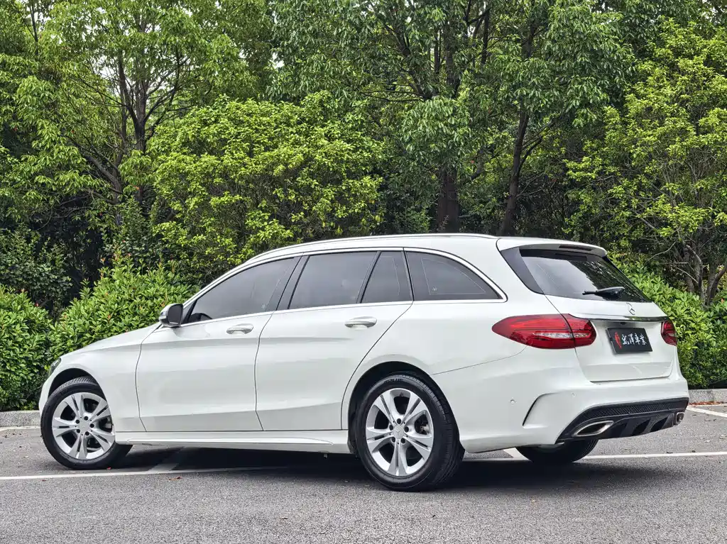 Mercedes-Benz C-Class (Import) — миниатюра 5