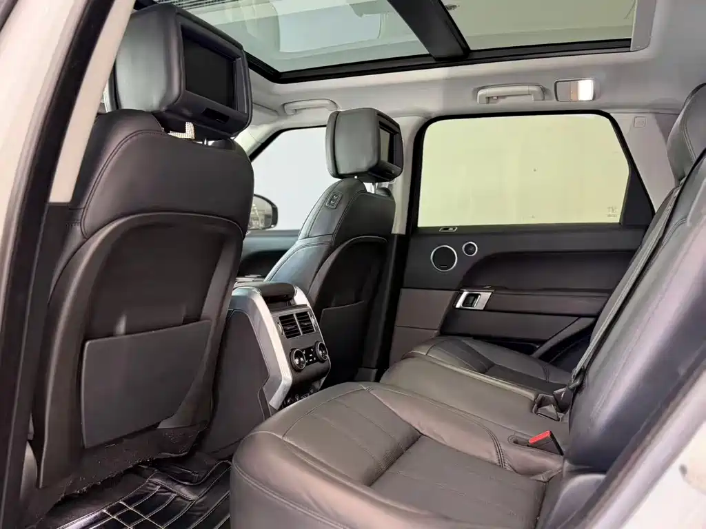 Land Rover Sport — миниатюра 4