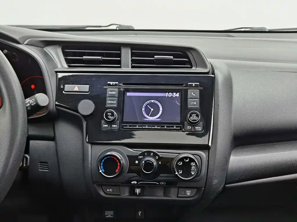 Honda Fit — миниатюра 12