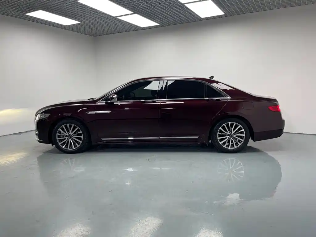 Lincoln Continental — миниатюра 7
