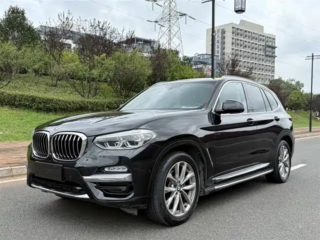 BMW X3 — фото 1