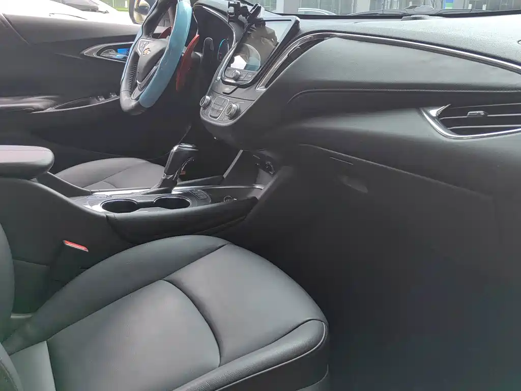 Chevrolet Malibu XL — миниатюра 12