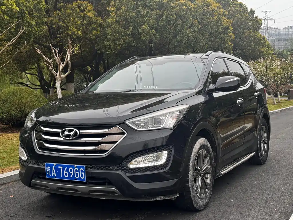 Hyundai Santa Fe 2013