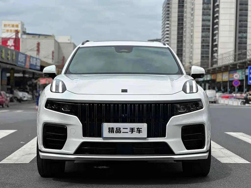 Lynk & Co 09 — миниатюра 2