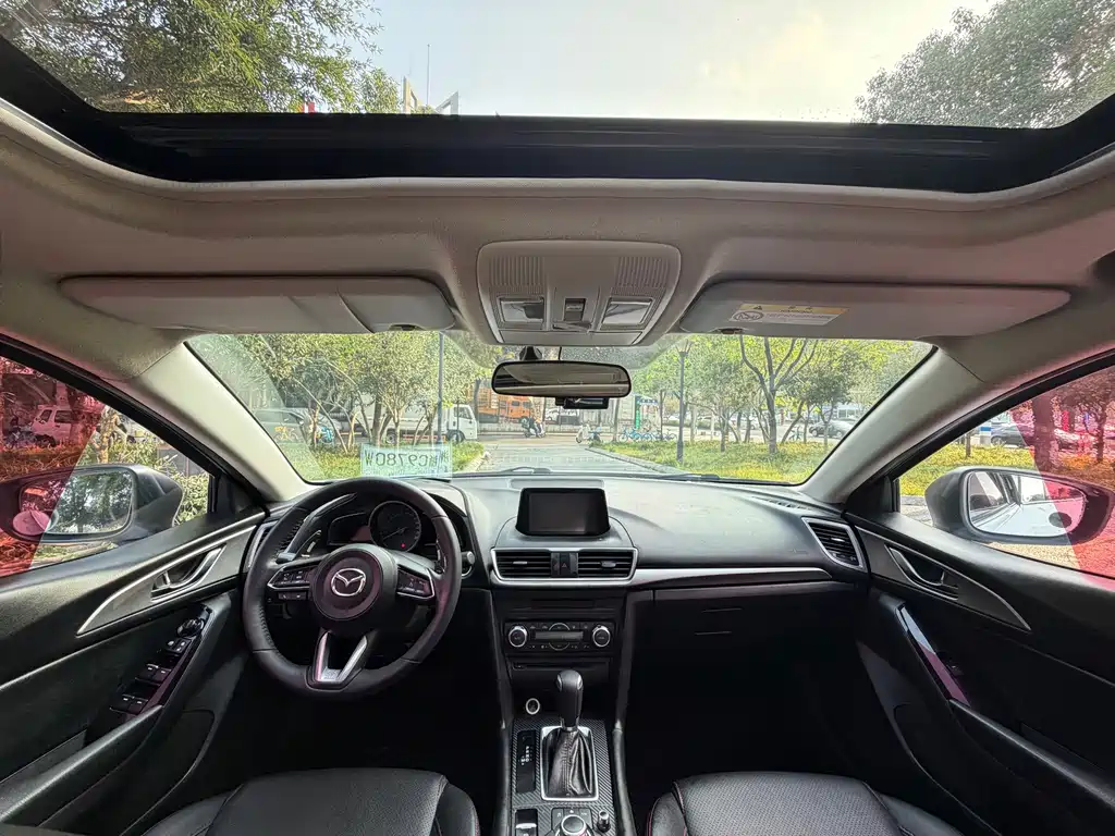 Mazda 3 Axela — миниатюра 12