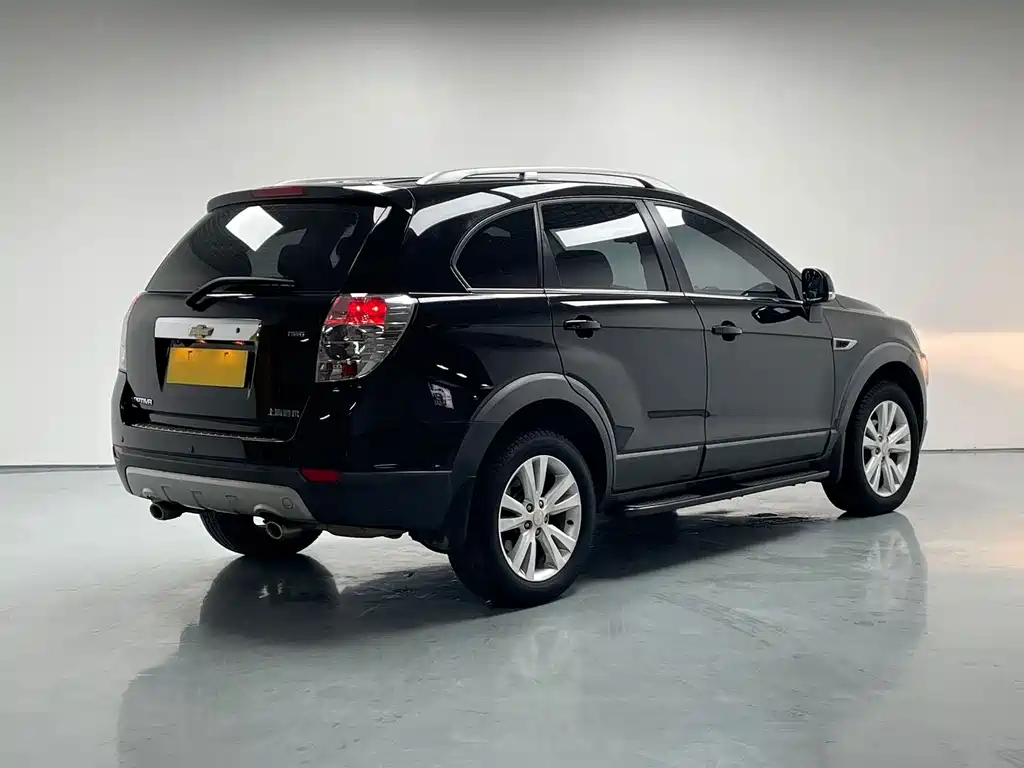 Chevrolet Captiva 2.4L 4WD Flagship Edition 7 seats, фото 6