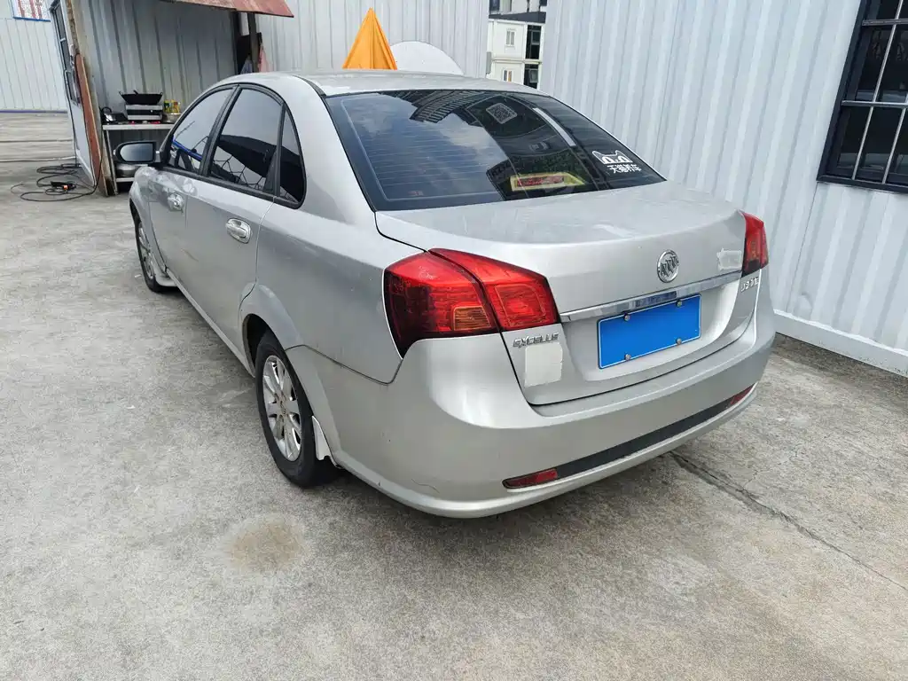 Buick Excelle — миниатюра 7