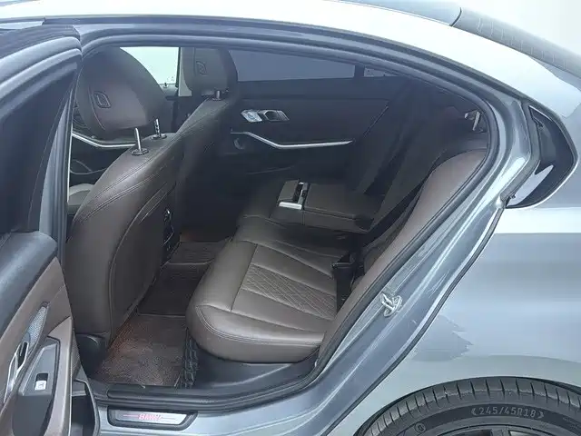 BMW i3 — миниатюра 10