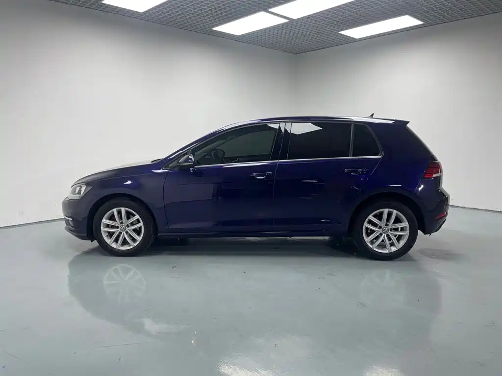 Volkswagen Golf — миниатюра 4