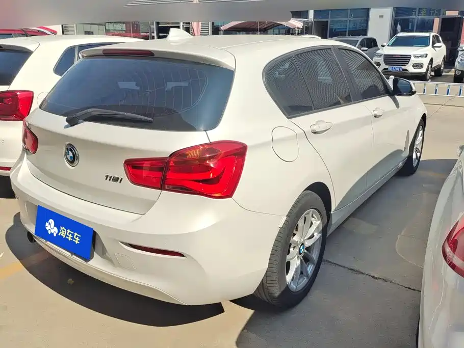 BMW 1 Series (Import) — миниатюра 3