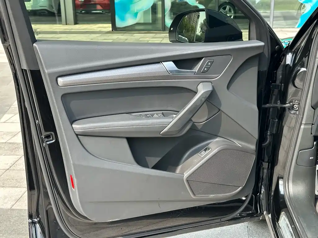 Audi Q5L — миниатюра 11