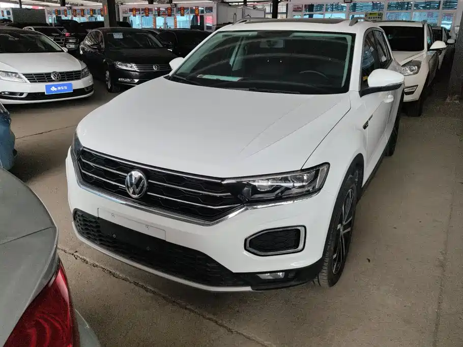 Volkswagen T-Roc — миниатюра 2