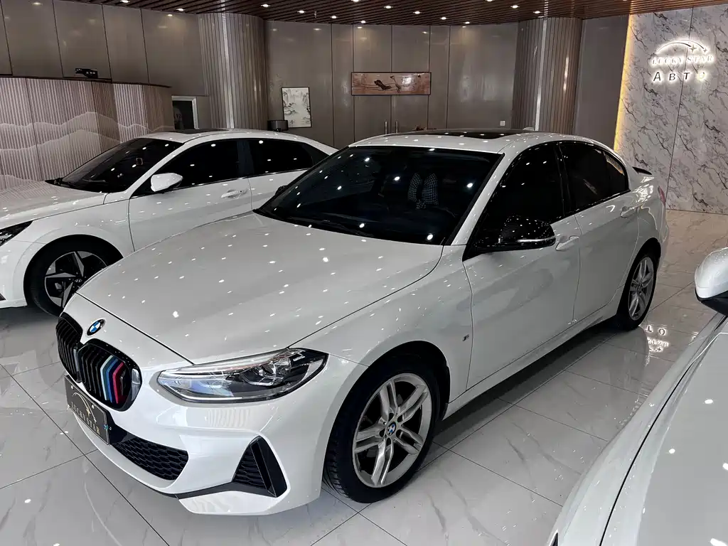 BMW 1 Series 2023