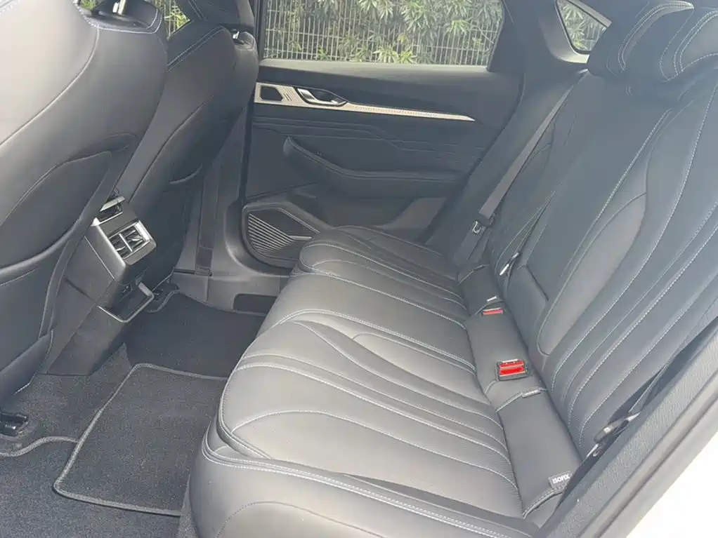 Geely Xingrui — миниатюра 12