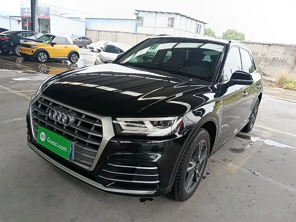 Audi Q5L 2021