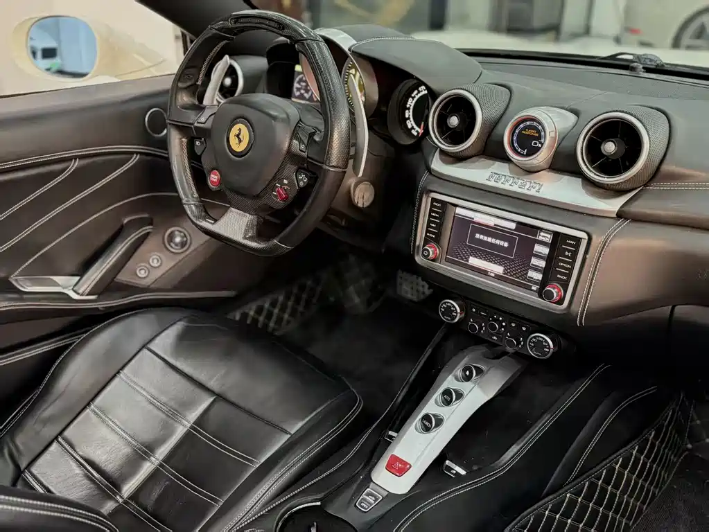 Ferrari California T 2015 3.9T