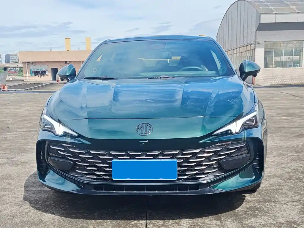 MG MG7