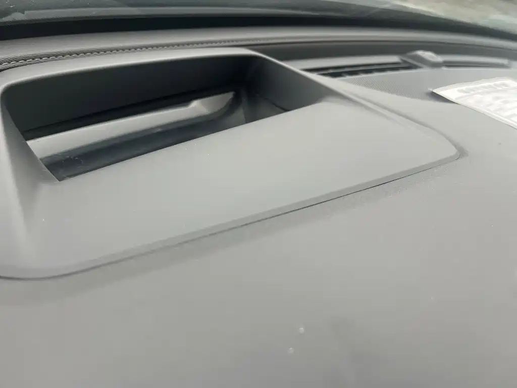 Hongqi Hongqi H5 — миниатюра 20