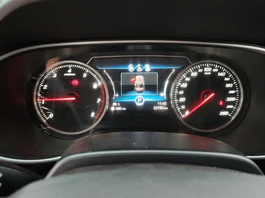 Hongqi Hongqi H5 — миниатюра 14