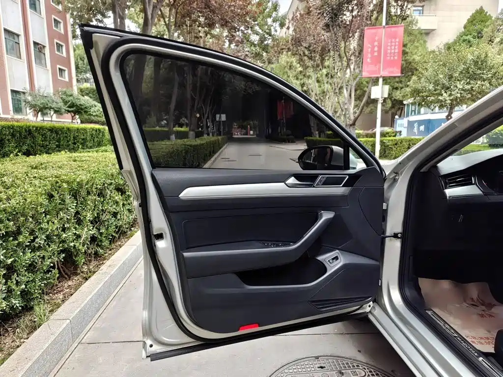 Volkswagen Magotan — миниатюра 6