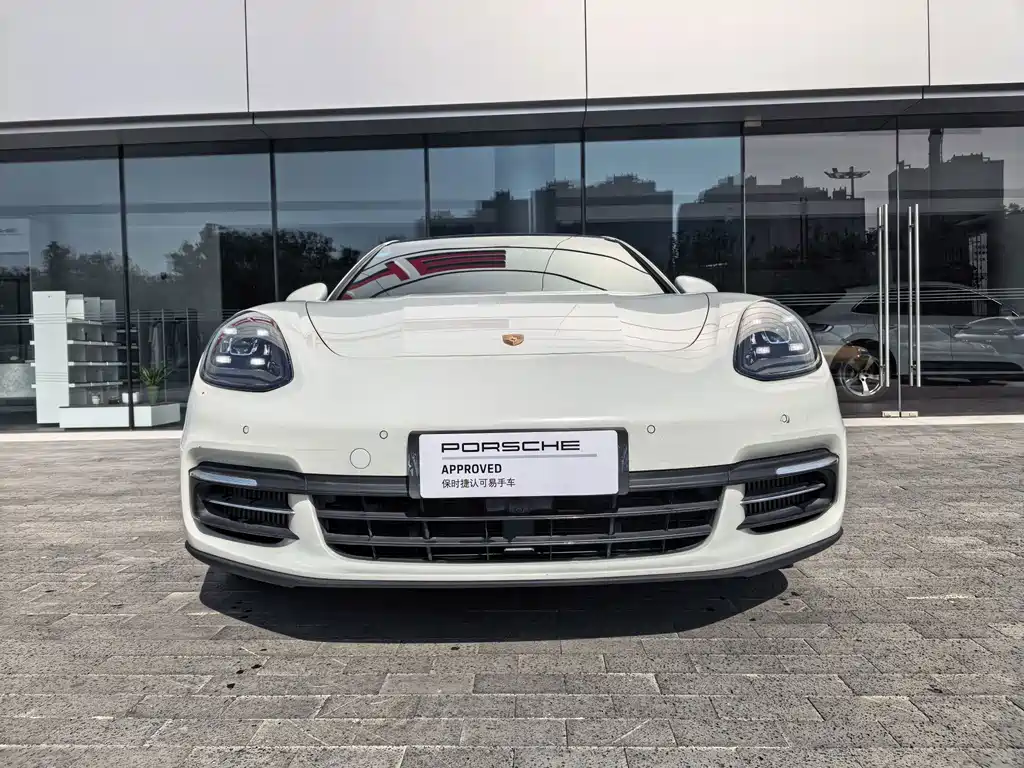 Porsche Panamera Hybrid — миниатюра 7