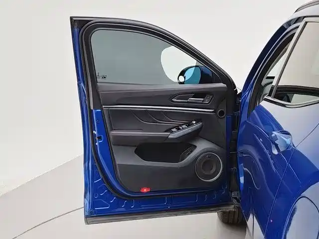 Wey Wey VV5 — миниатюра 18