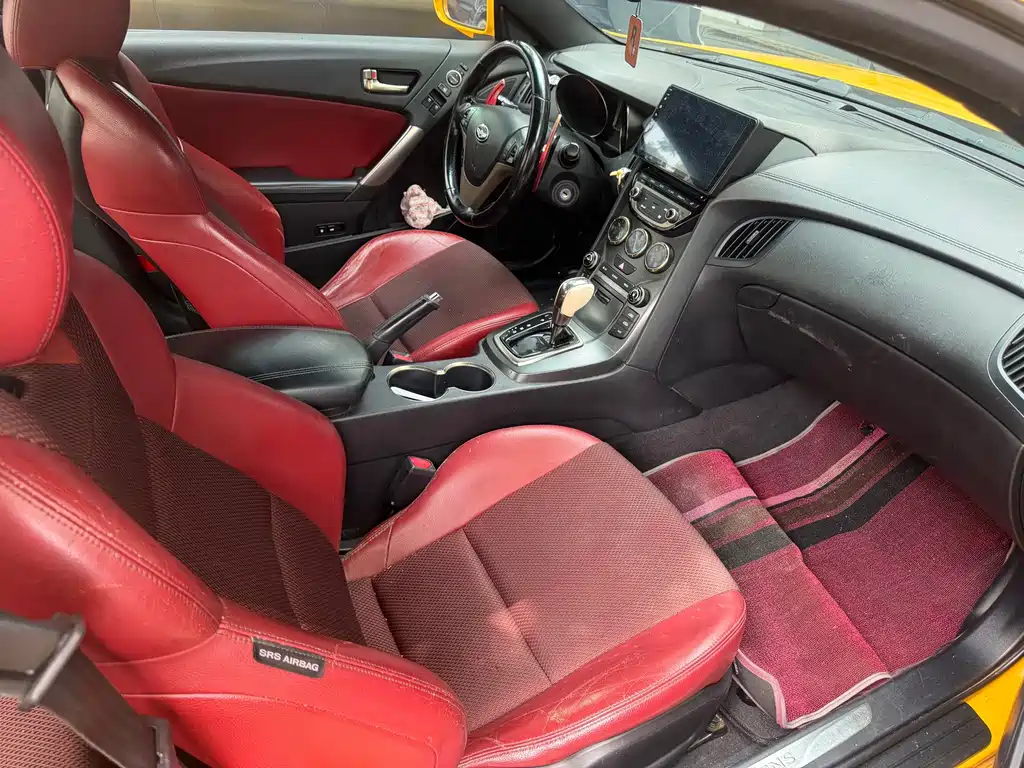 Hyundai Genesis Coupe — миниатюра 5