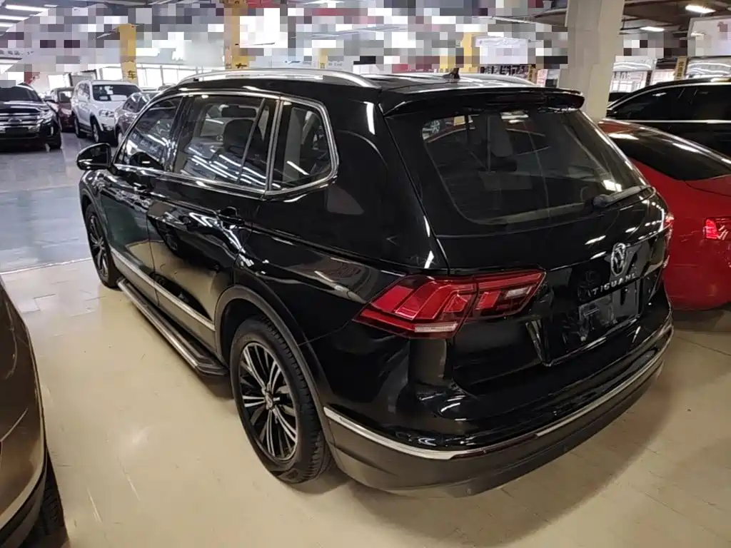 Volkswagen Tiguan L — миниатюра 5