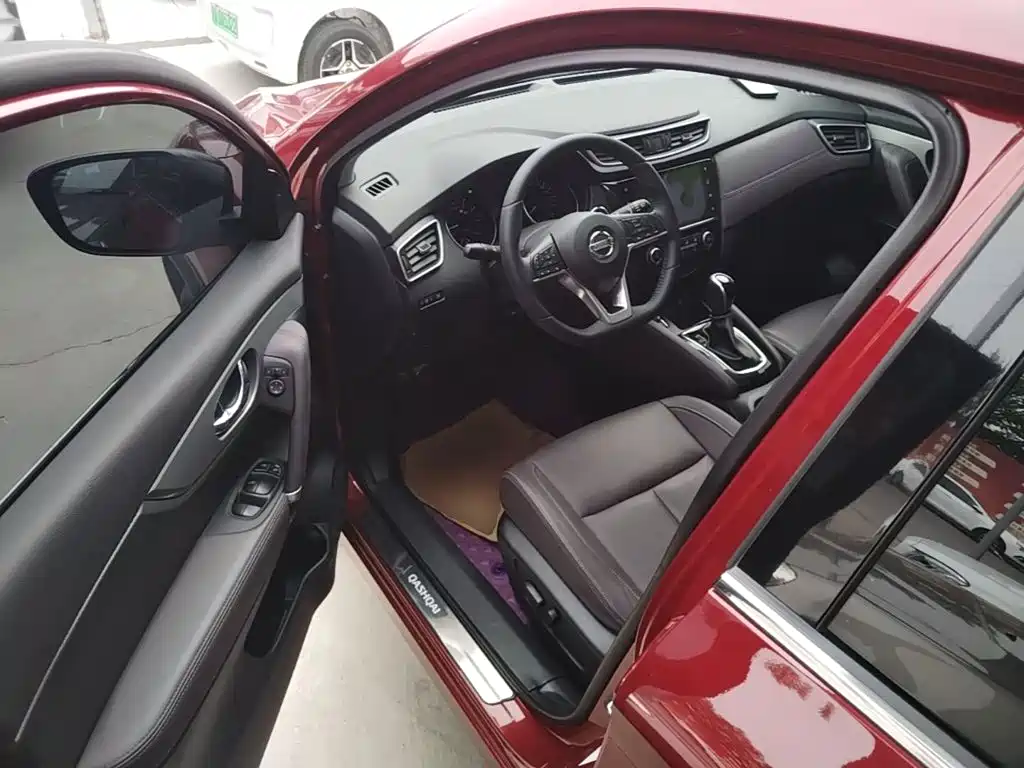 Nissan Qashqai — миниатюра 16