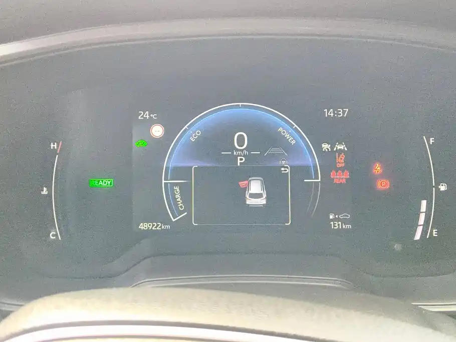 Toyota Corolla Cross — миниатюра 14