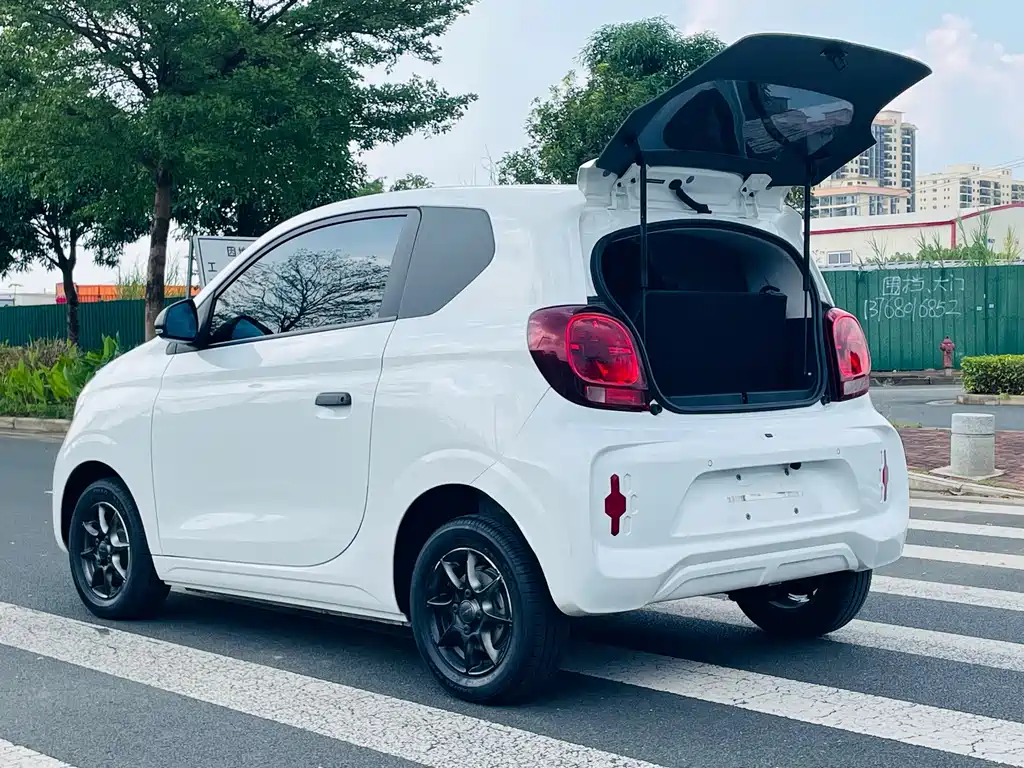 Roewe Clever — миниатюра 10
