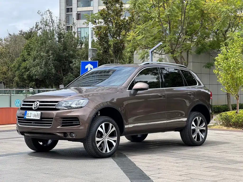 Volkswagen Touareg — миниатюра 3