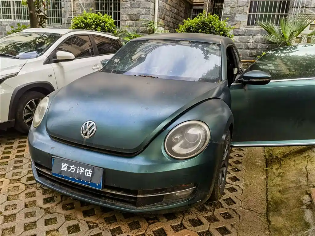 Volkswagen Beetle 2014