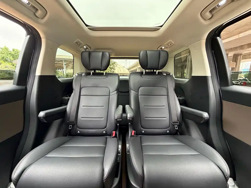 GAC Motor Trumpchi E8 PHEV — миниатюра 9