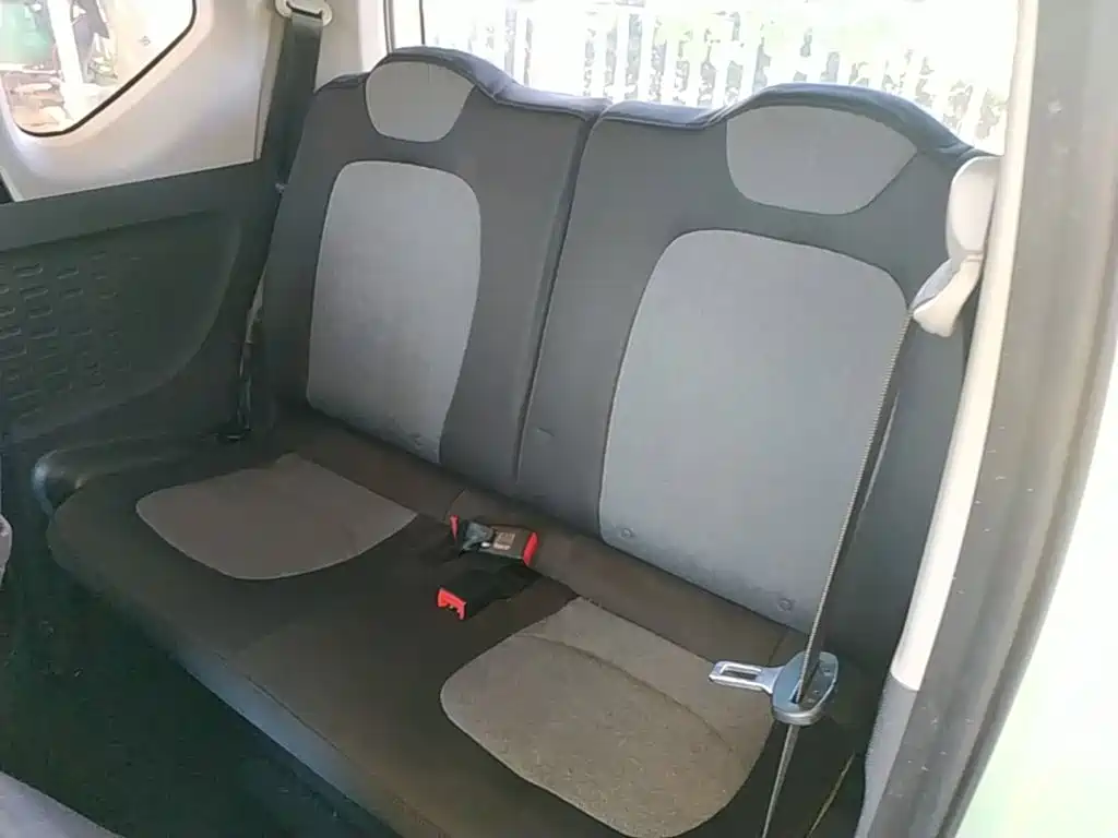 Wuling MINIEV — миниатюра 17