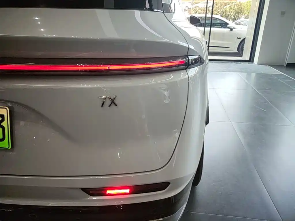 Zeekr 7X — миниатюра 8