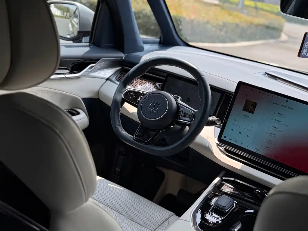 ZEEKR EXTREME KRYPTON 009