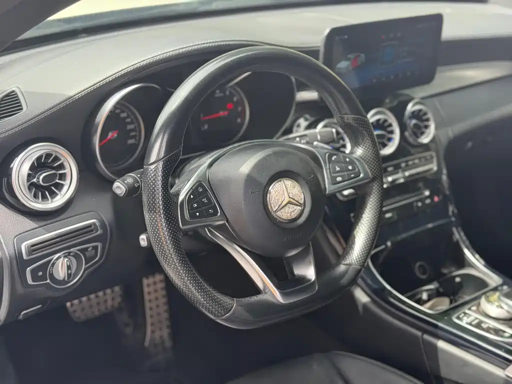 Mercedes-Benz C-Class (Import) — миниатюра 4