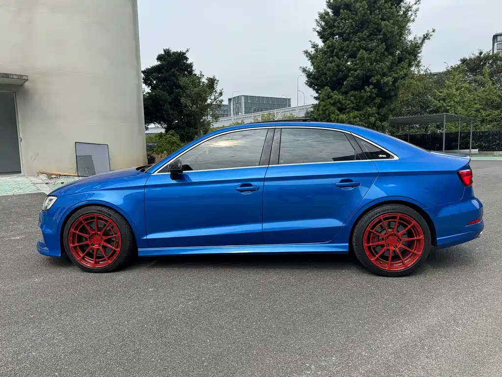 Audi S3 — миниатюра 9