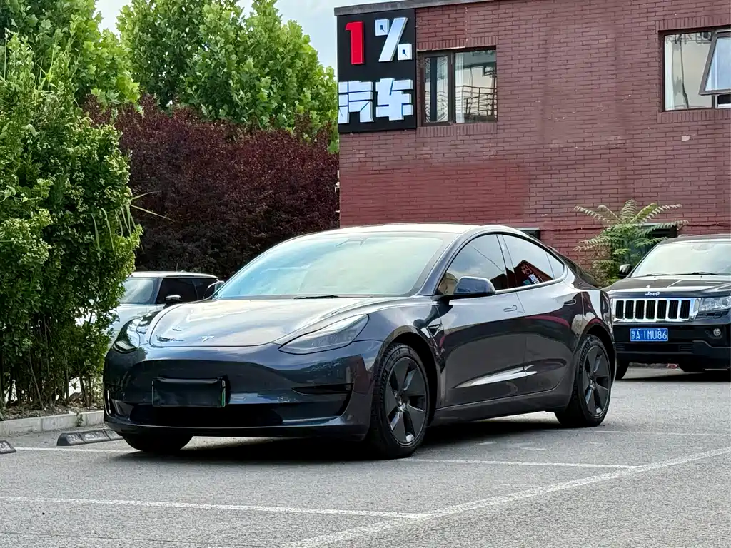 Tesla Model 3 2020 Facelift Standard Range RWD Upgrade Edition