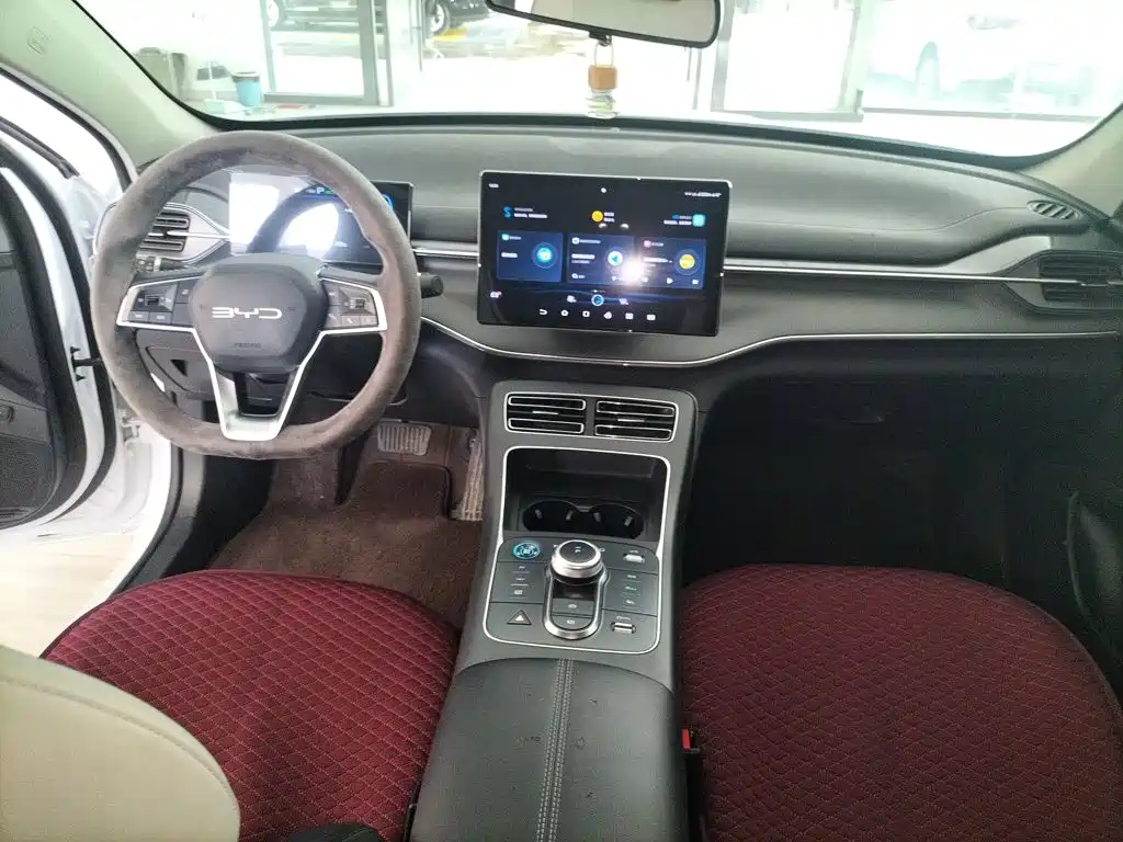 BYD Destroyer 05 2024 DM-i 55KM Luxury