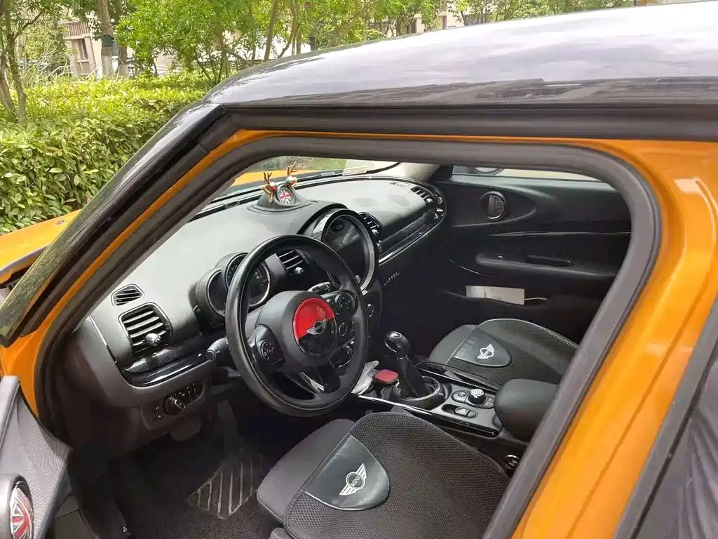 MINI Mini Clubman — миниатюра 3
