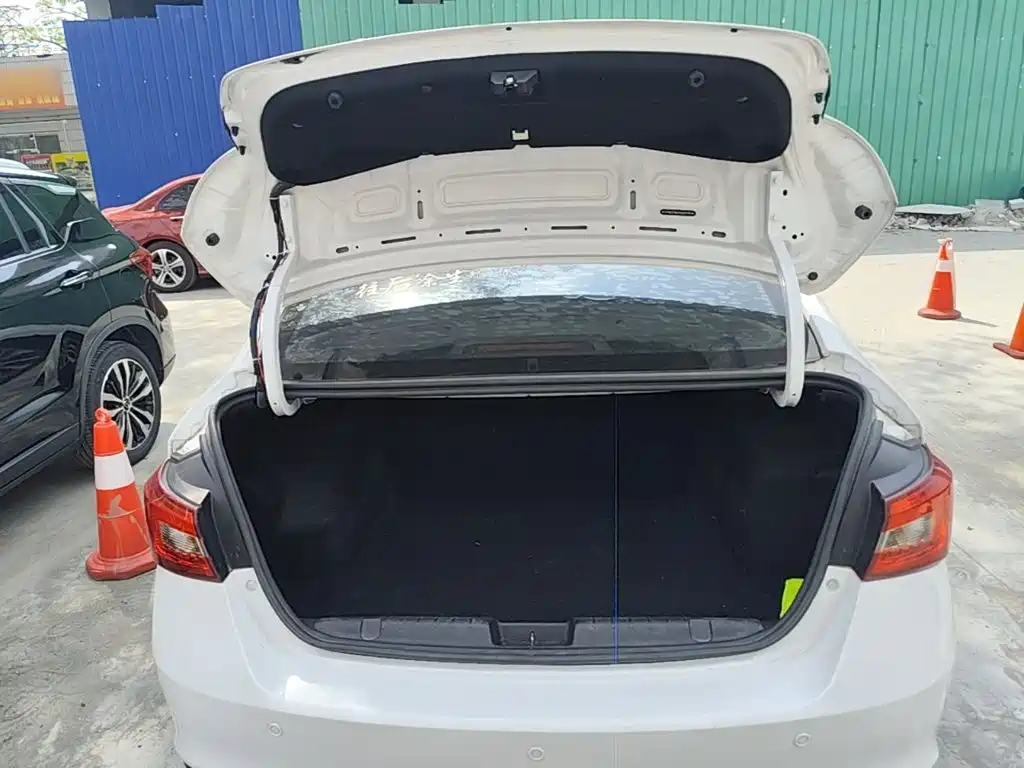 Chery Arrizo 5 — миниатюра 19
