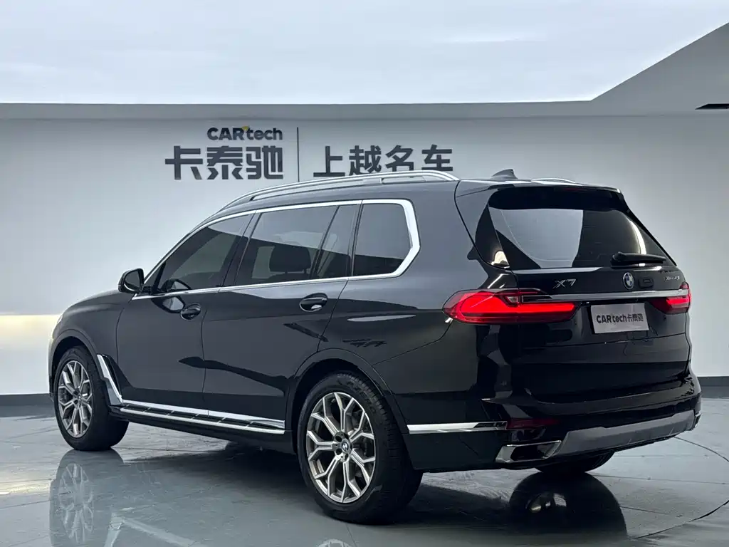 BMW X7 2019 xDrive40i Lead Luxury
