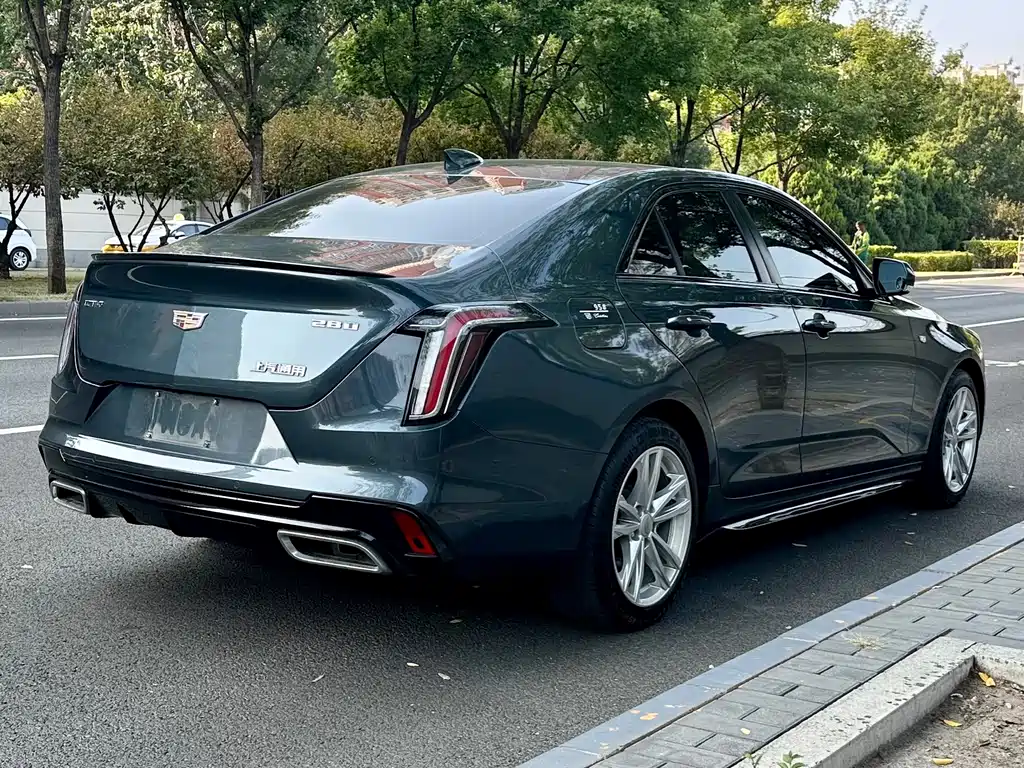 Cadillac CT4 — миниатюра 5