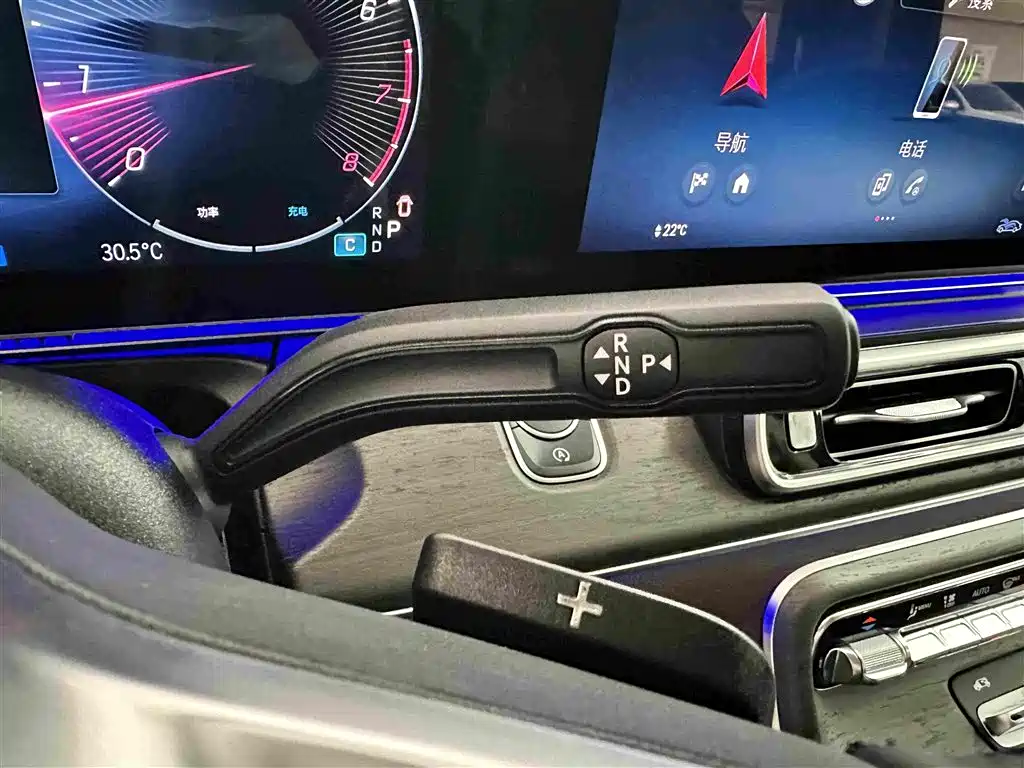 Mercedes-Benz V-Class — миниатюра 10