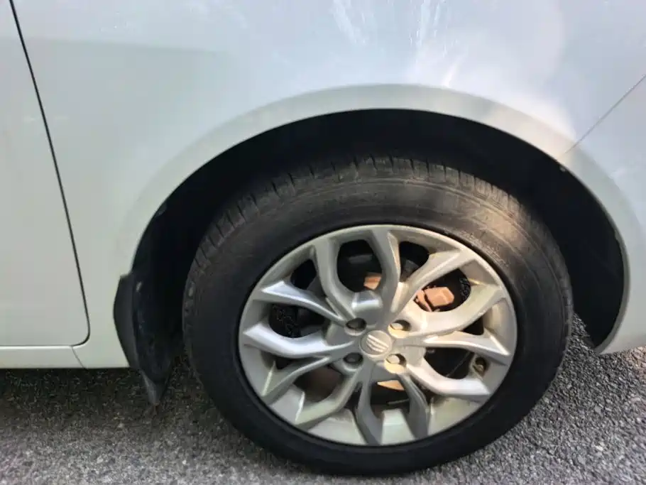 Geely Vision — миниатюра 6