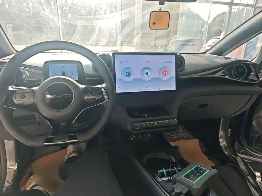 BYD Dolphin — миниатюра 10