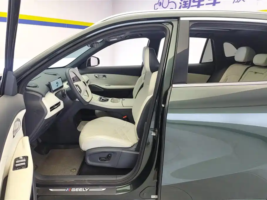 Geely Galaxy Galaxy 7 7 2025 120km +