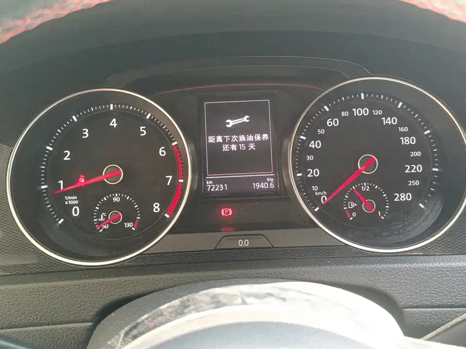 Volkswagen Golf GTI — миниатюра 14